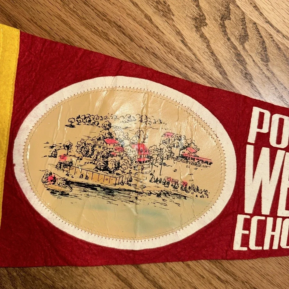 Vintage Werrys Sunnybrook POCONO MOUNTAINS PA PENNSLYVANIA Pennant 26